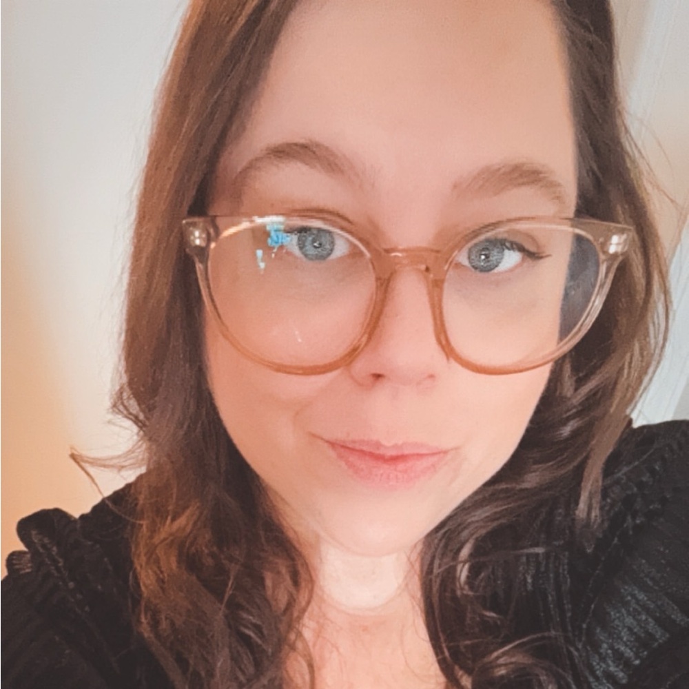 Meet your Posher, Melissa